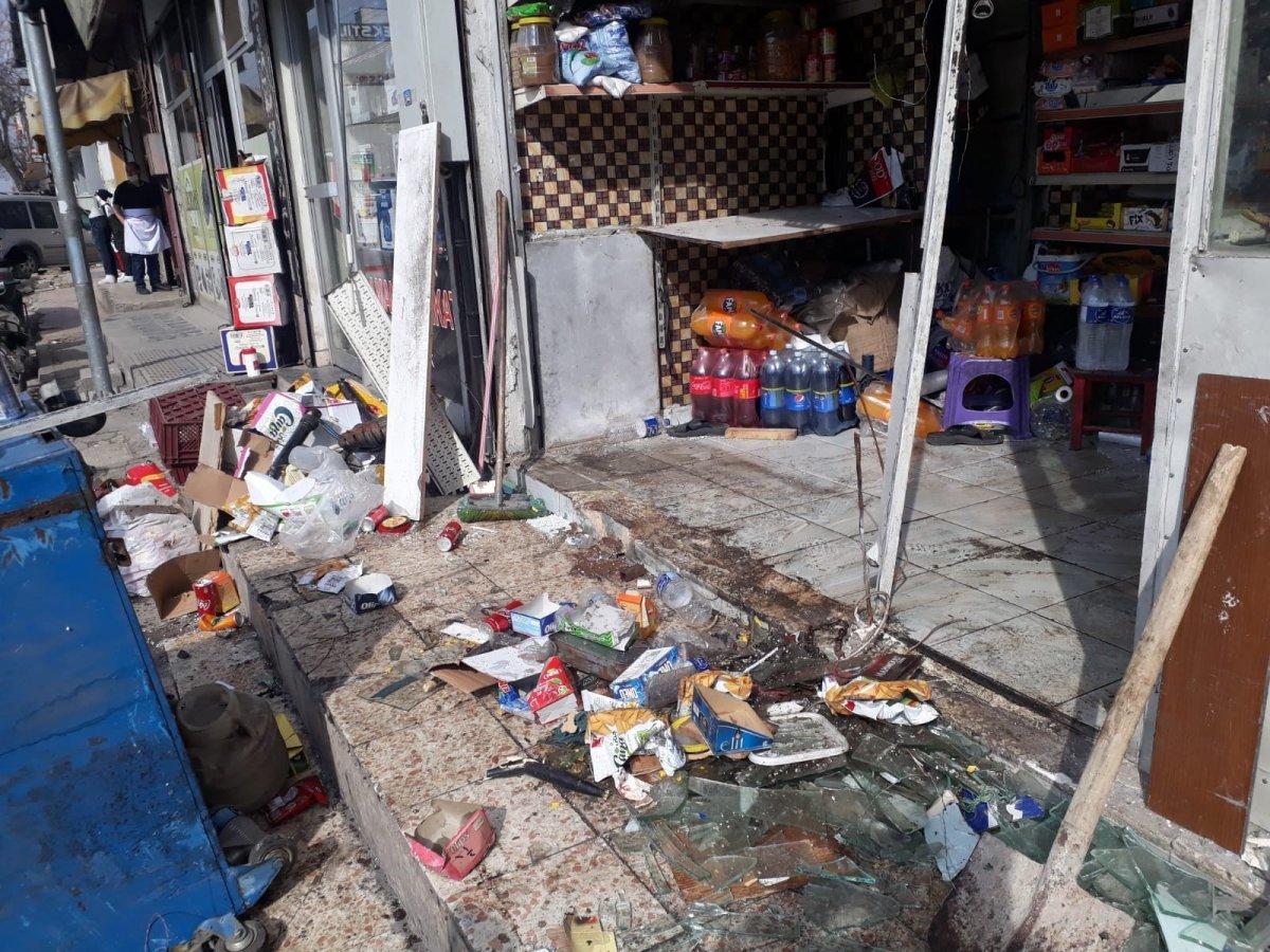 Gaziantep'te halk otobüsü iş yerine daldı: 1 ölü