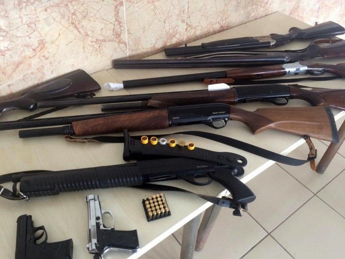 Sakarya’da 7 mahalleye eş zamanlı uyuşturucu operasyonu: 10 gözaltı