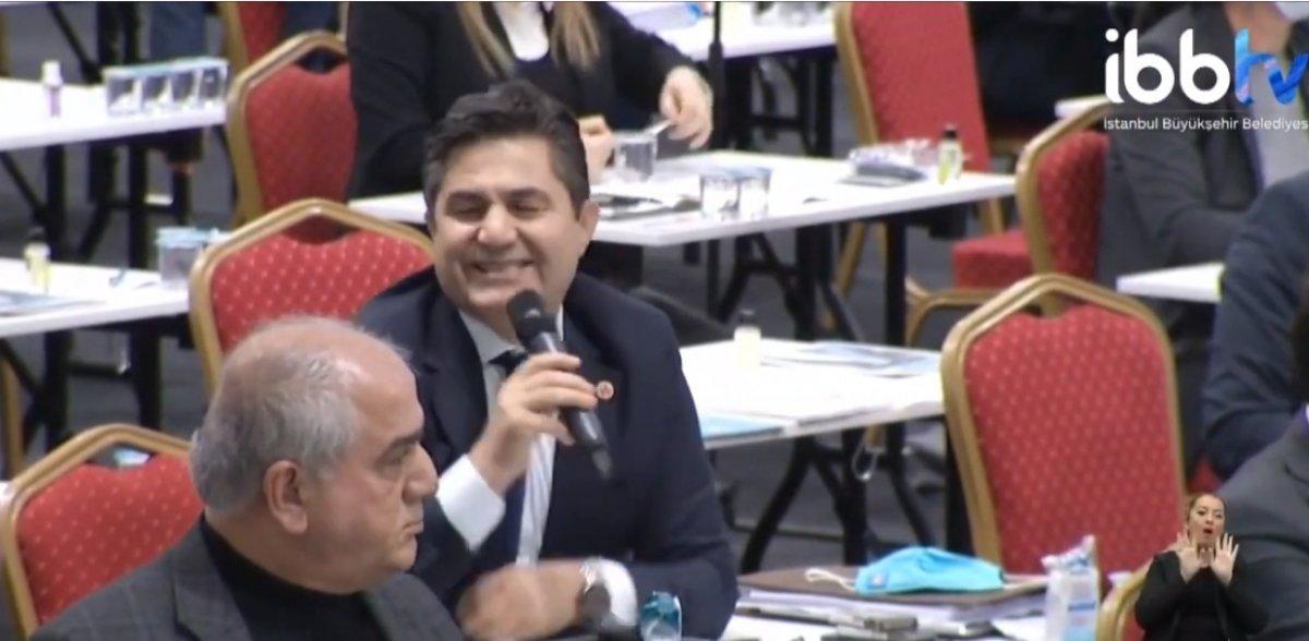 İBB Meclisi'nde AK Parti ile İyi Parti arasında şantajcı kavgası