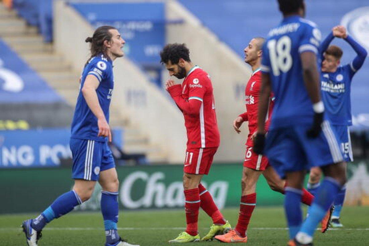 Çağlar'lı Leicester City Ozan'lı Liverpool'u yendi