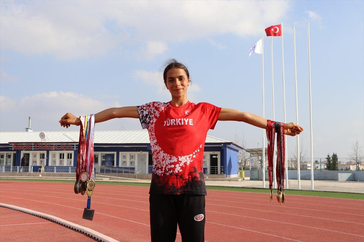 Gaziantepli genç atlet, babasına verdiği sözü tutarak rekor kırdı