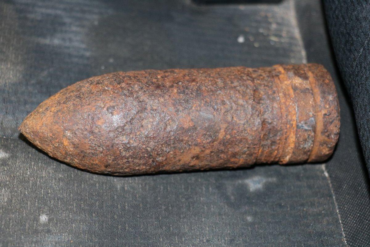 Kahramanmaraş'ta patlamamış top mermisi bulundu