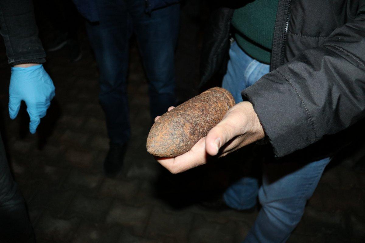 Kahramanmaraş'ta patlamamış top mermisi bulundu