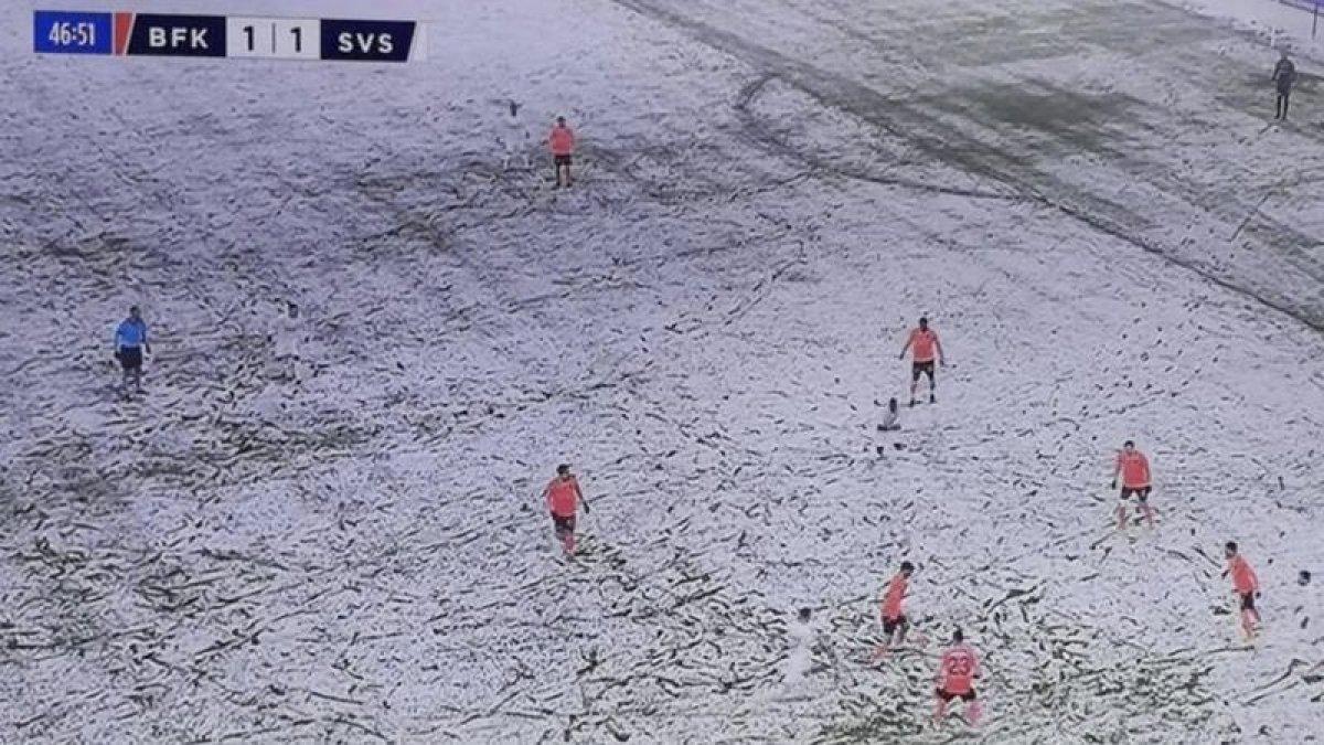 Polonyalıların forma tercihi akıllara Sivasspor'u getirdi