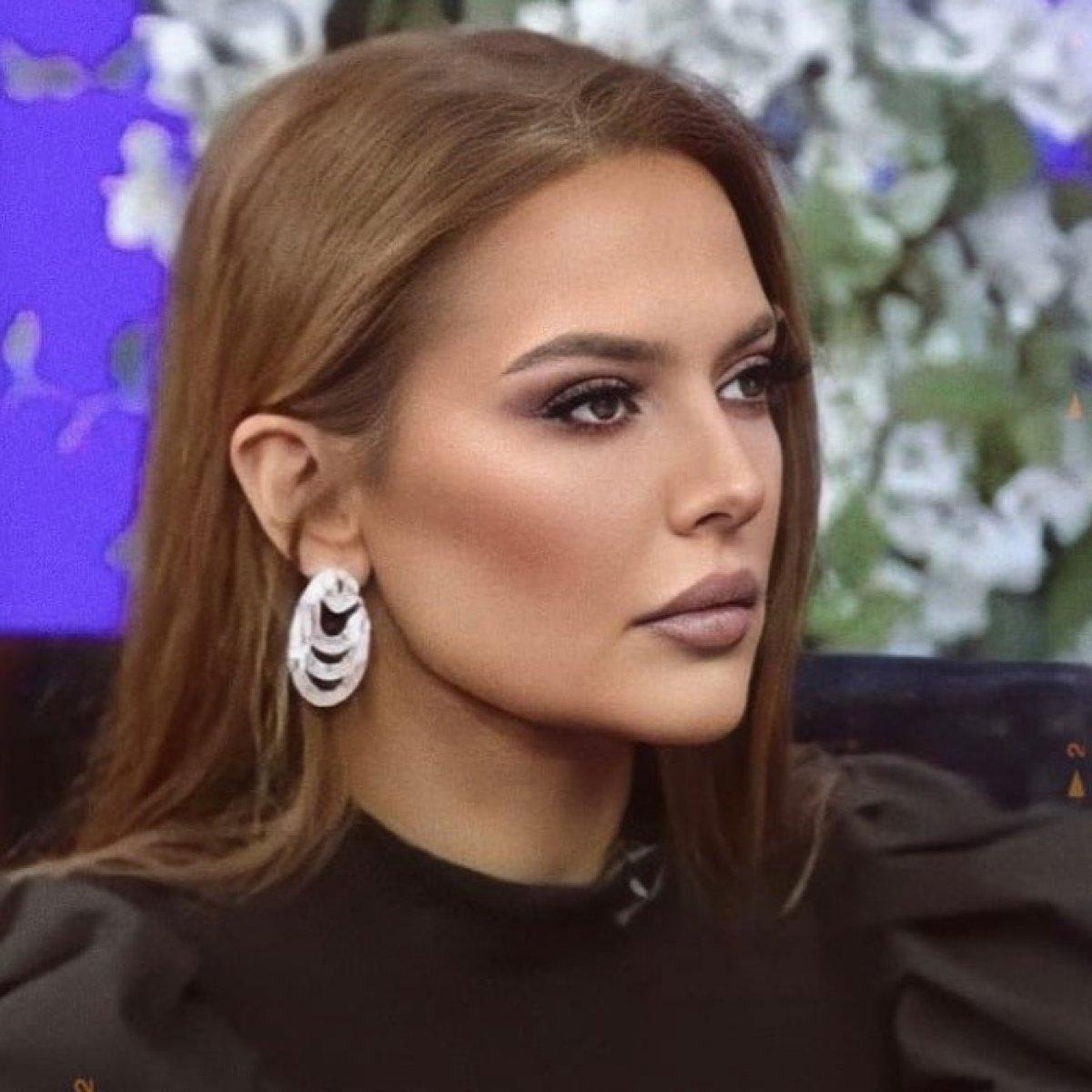 Demet Akalın, koronavirüse yakalandı