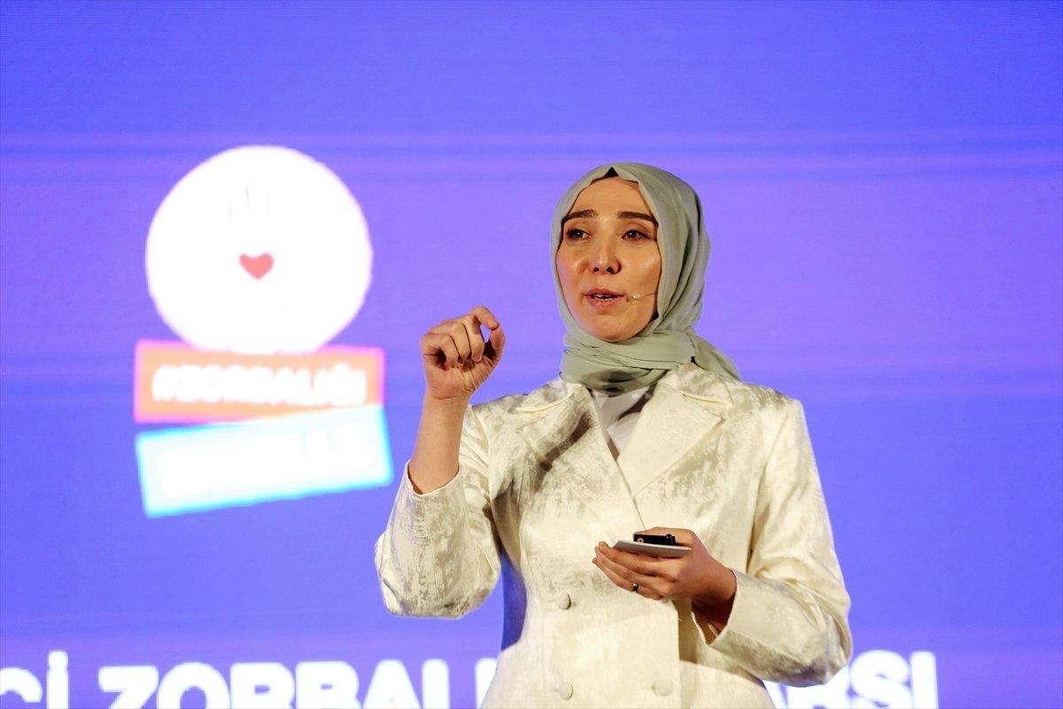 Fatmanur Altun'un Clubhouse hesabı askıya alındı