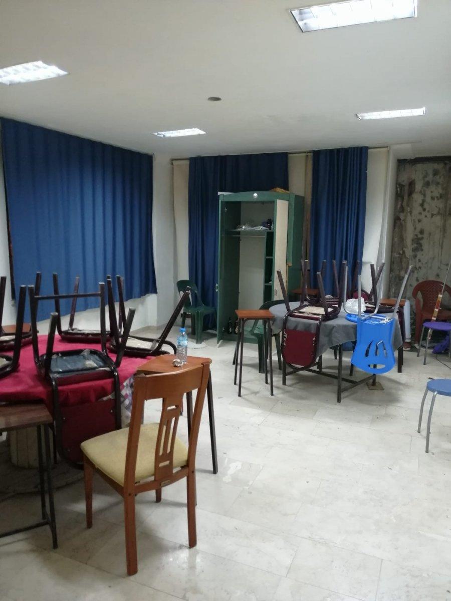 Antalya'da jandarma itfaiye merdiveni ile kumar baskını yaptı