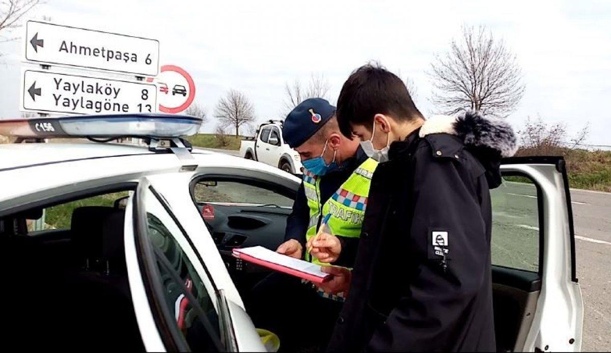 Tekirdağ'da kısıtlamayı ihlal eden genç cezadan kaçamadı