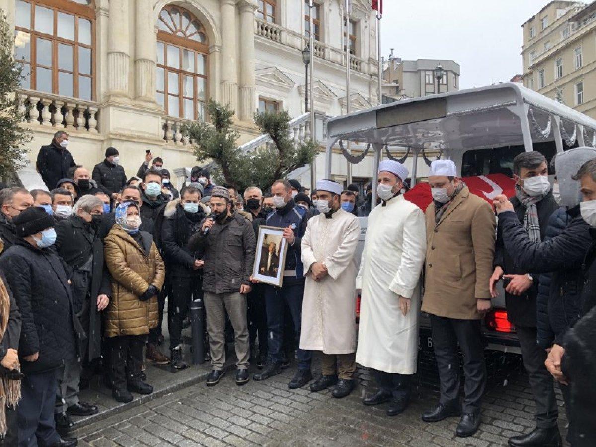 Kadir Topbaş'ın oğlu Hüseyin Topbaş, babasının ölüm nedenini açıkladı