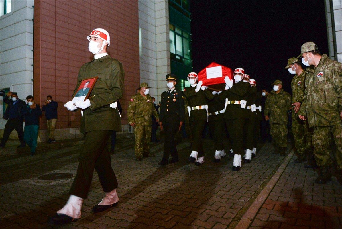 Gara şehitleri, memleketlerine getiriliyor