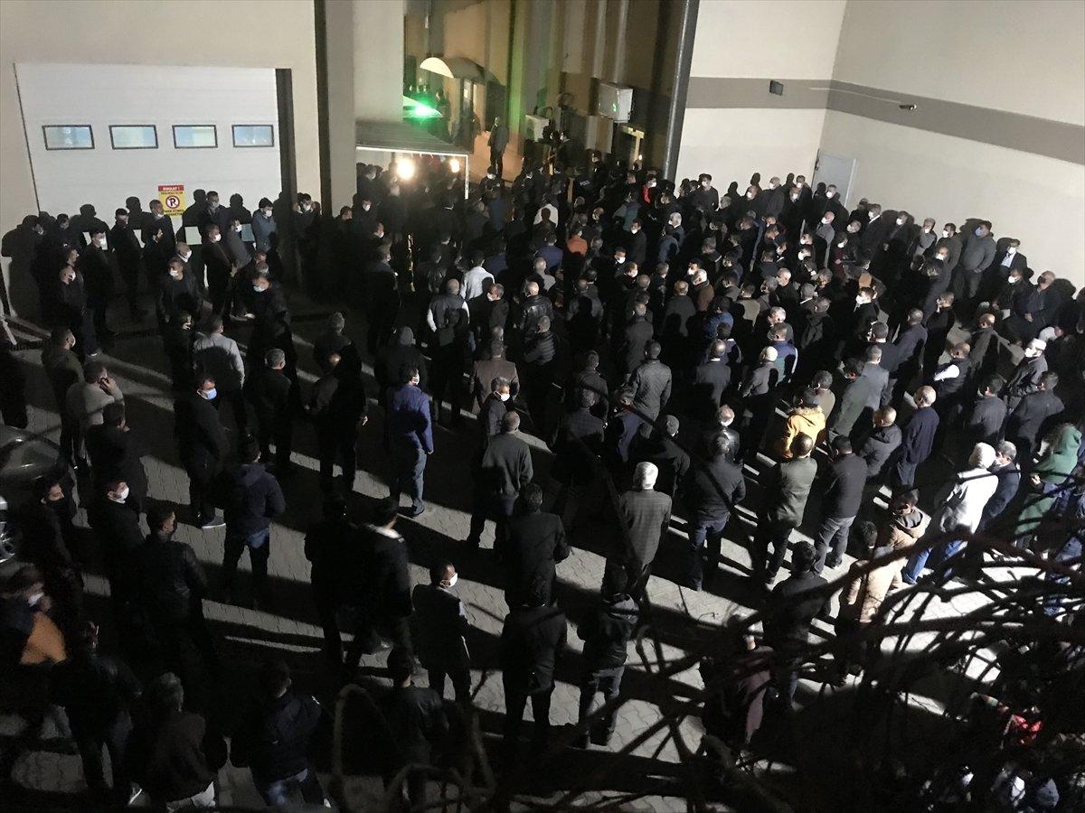 Gara şehitleri, memleketlerine getiriliyor