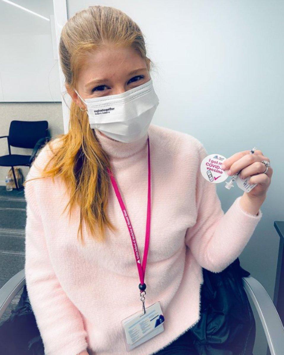 Bill Gates'in kızından 'çip' göndermeli paylaşım