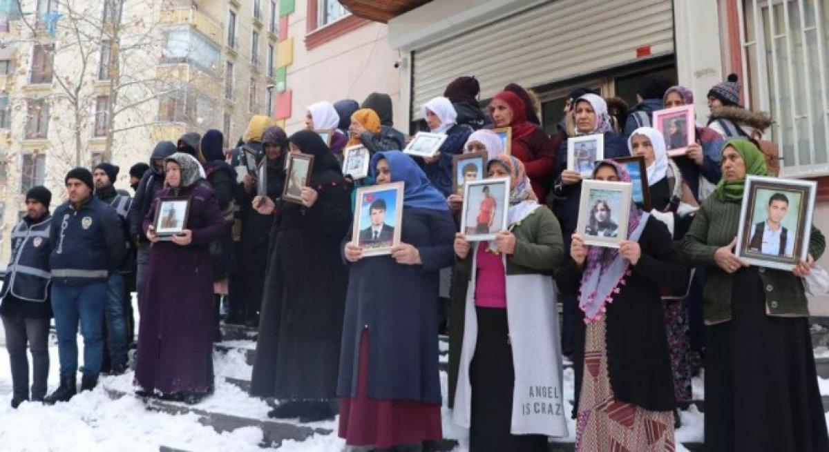 Gara şehitlerinin aileleri acı haberi evlat nöbetinde aldı