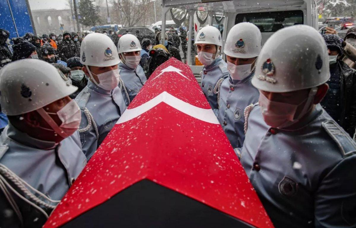 Kadir Topbaş son yolculuğuna uğurlandı