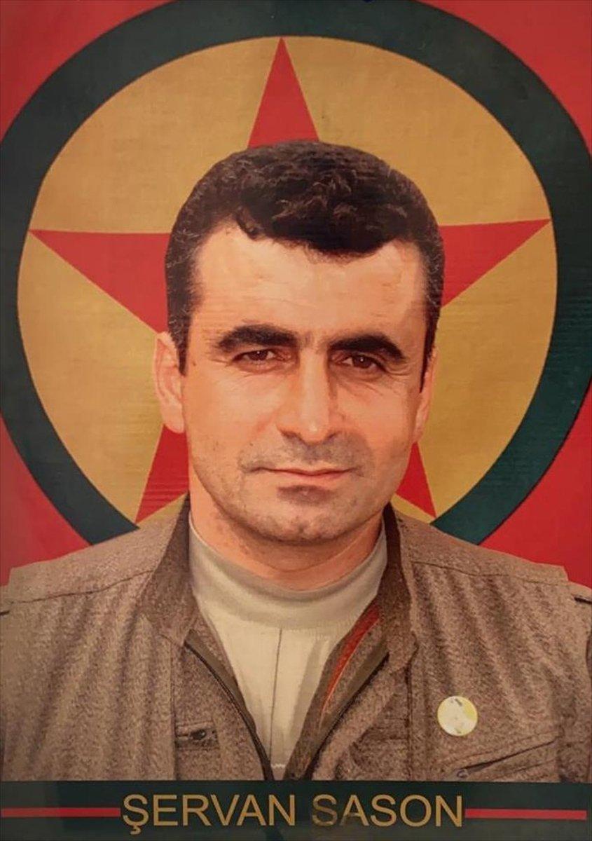 Batman ve Aydın HDP binasında Öcalan posterleri ele geçirildi