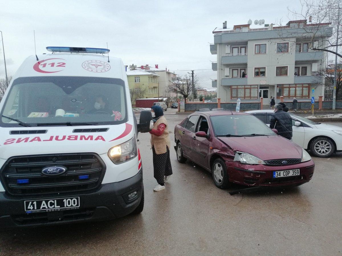 Kocaeli'de kazada yaralanan genci babaannesi bile sakinleştiremedi