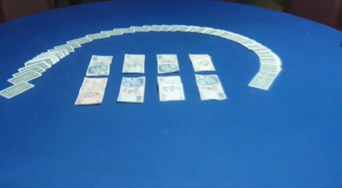 Kocaeli'de kumar oynanan adrese polis baskını