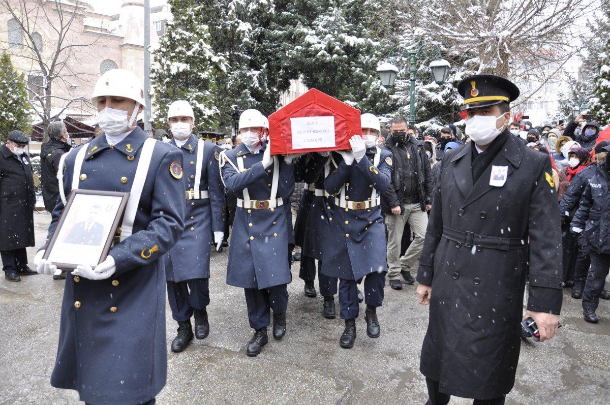 Gara şehidi Eskişehirli Mevlüt Kahveci, son yolculuğuna uğurlandı