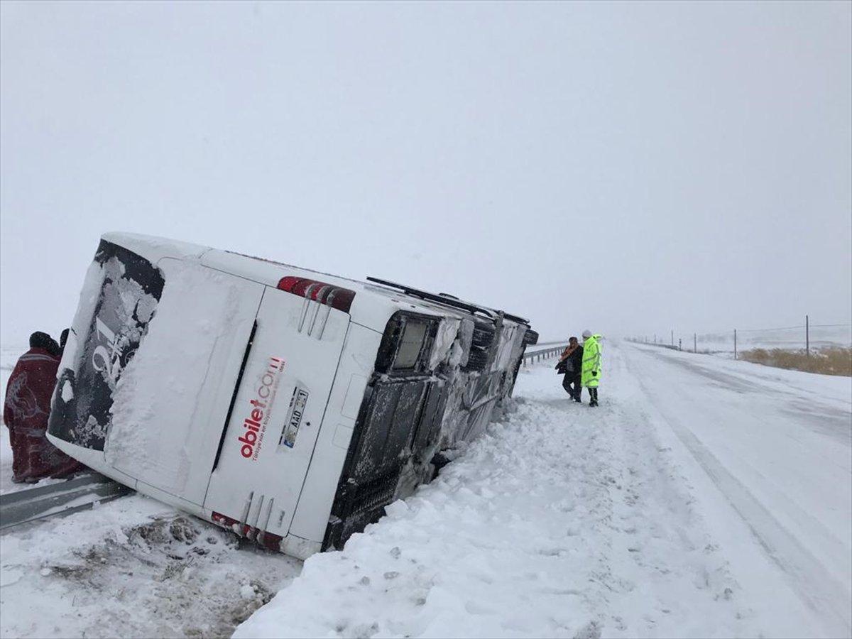 Fatsa Belediyespor otobüsü kaza yaptı