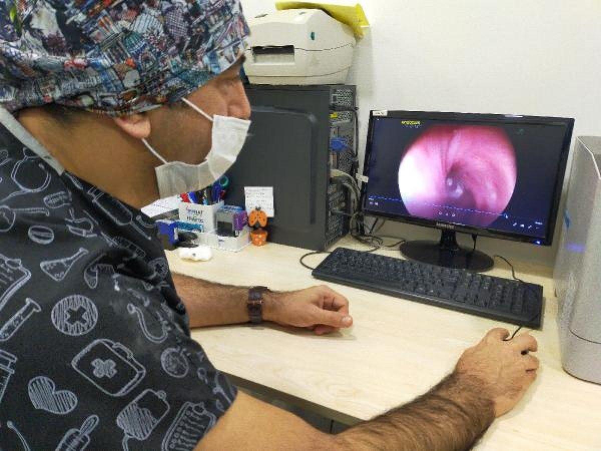 Bursa'da dişçiye giden kadın implant parçasını yuttu