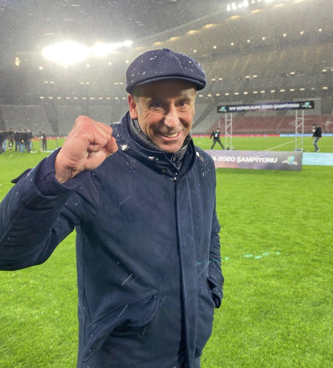 Trabzonspor'da kasket satışları iyi gidiyor