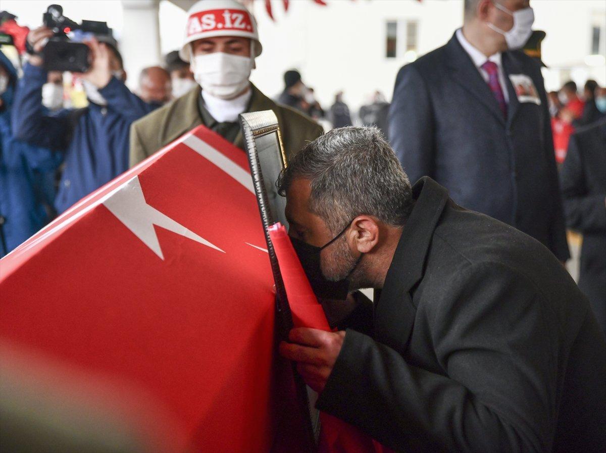 Şehit Müslüm Altıntaş ile Adil Kabaklı son yolculuğuna uğurlandı