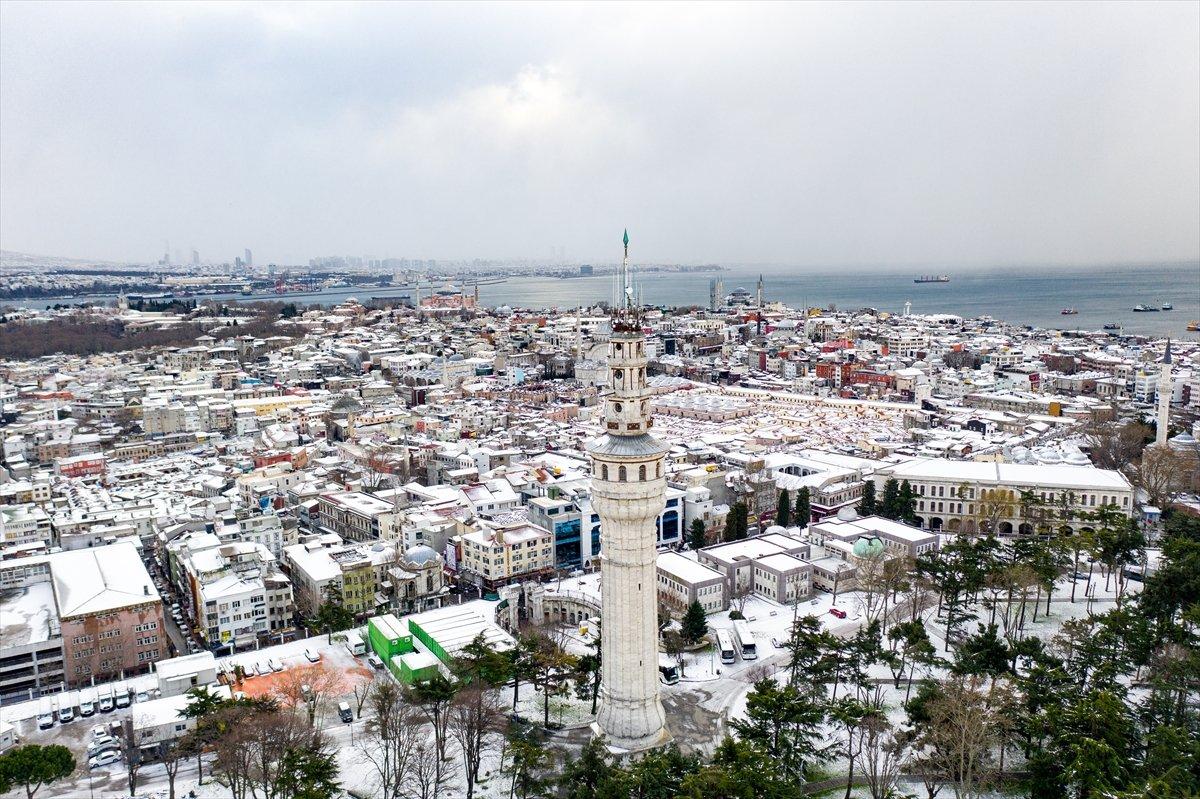 İstanbul'dan nefes kesen kar manzaraları