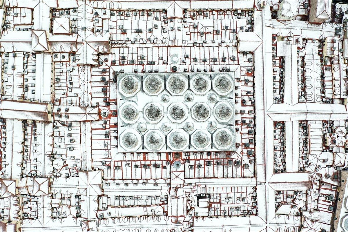 İstanbul'dan nefes kesen kar manzaraları