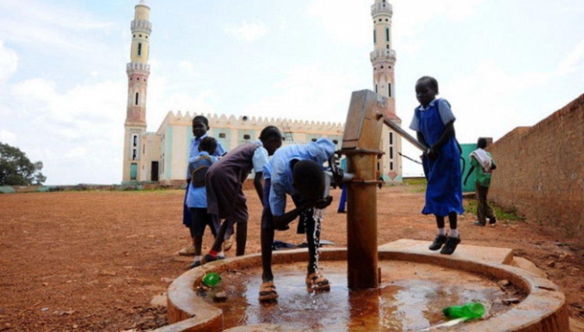 Su kuyusu nasıl açtırılır, ücreti ne kadar? Afrika'da su kuyusu açtırmak için ne yapmak gerekir?