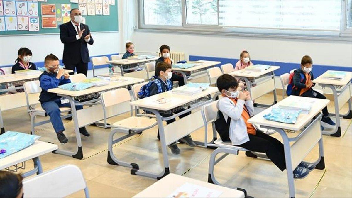 İstanbul'da kar tatili bir gün daha uzatıldı