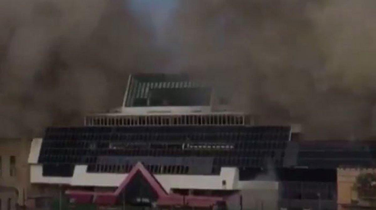 Donald Trump'ın oteli yıkıldı