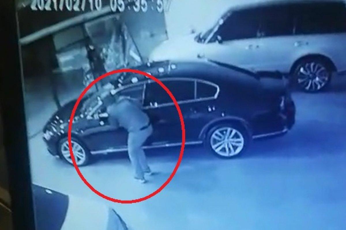 Bursa’da galeriden çaldığı otomobille 2 gün gezip, geri getirdi