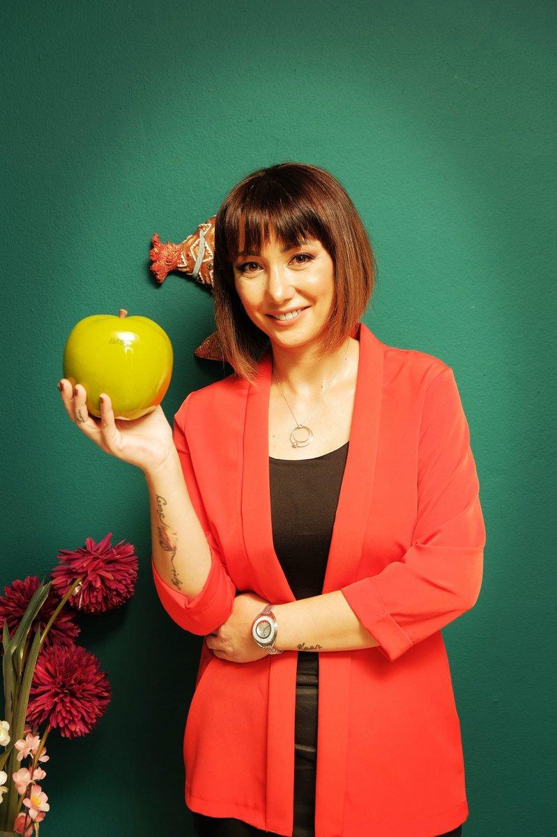 Antalya'da doktor, diyetisyen eşini öldürüp intihar etti