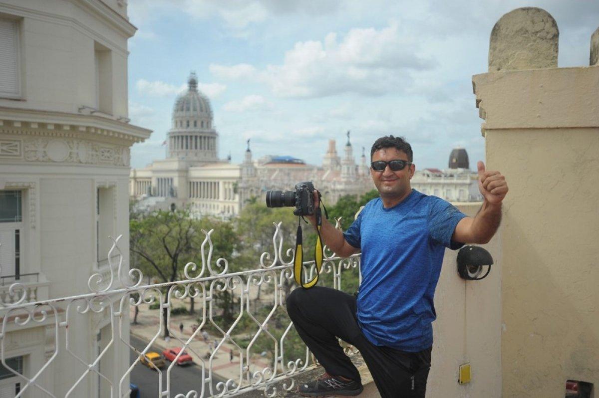 Gezdiği 78 ülkeden 2 bin magnet topladı