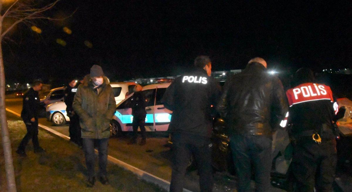Tekirdağ’da drift yaptıktan sonra kaçan sürücü polis aracına çaptı