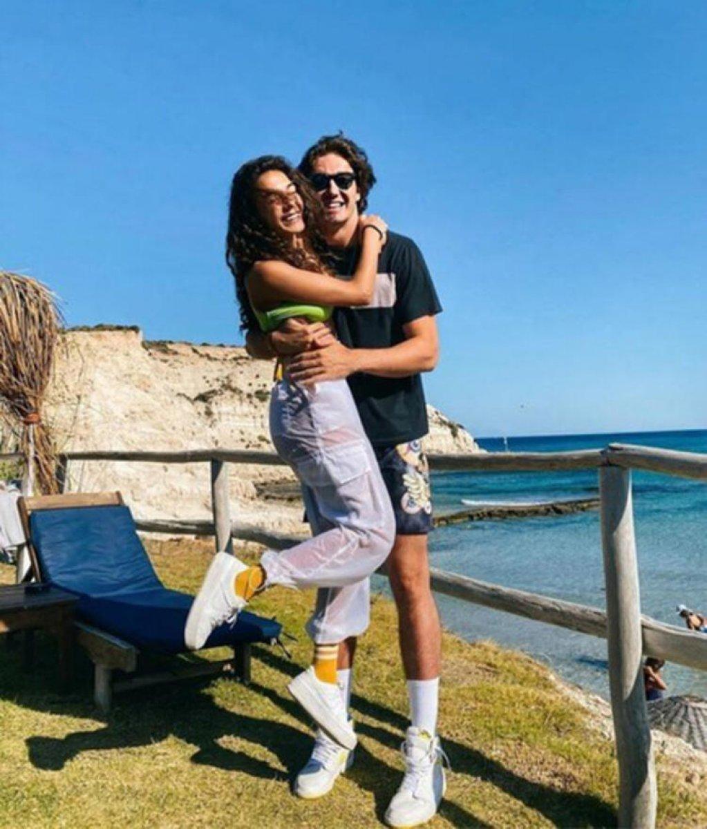 Cedi Osman, Ebru Şahin'i paylaştı