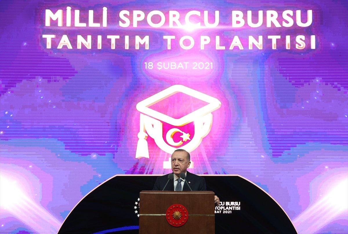 Cumhurbaşkanı Erdoğan: Bu ülke, nitelikli gençlerin omuzlarında yükselecek