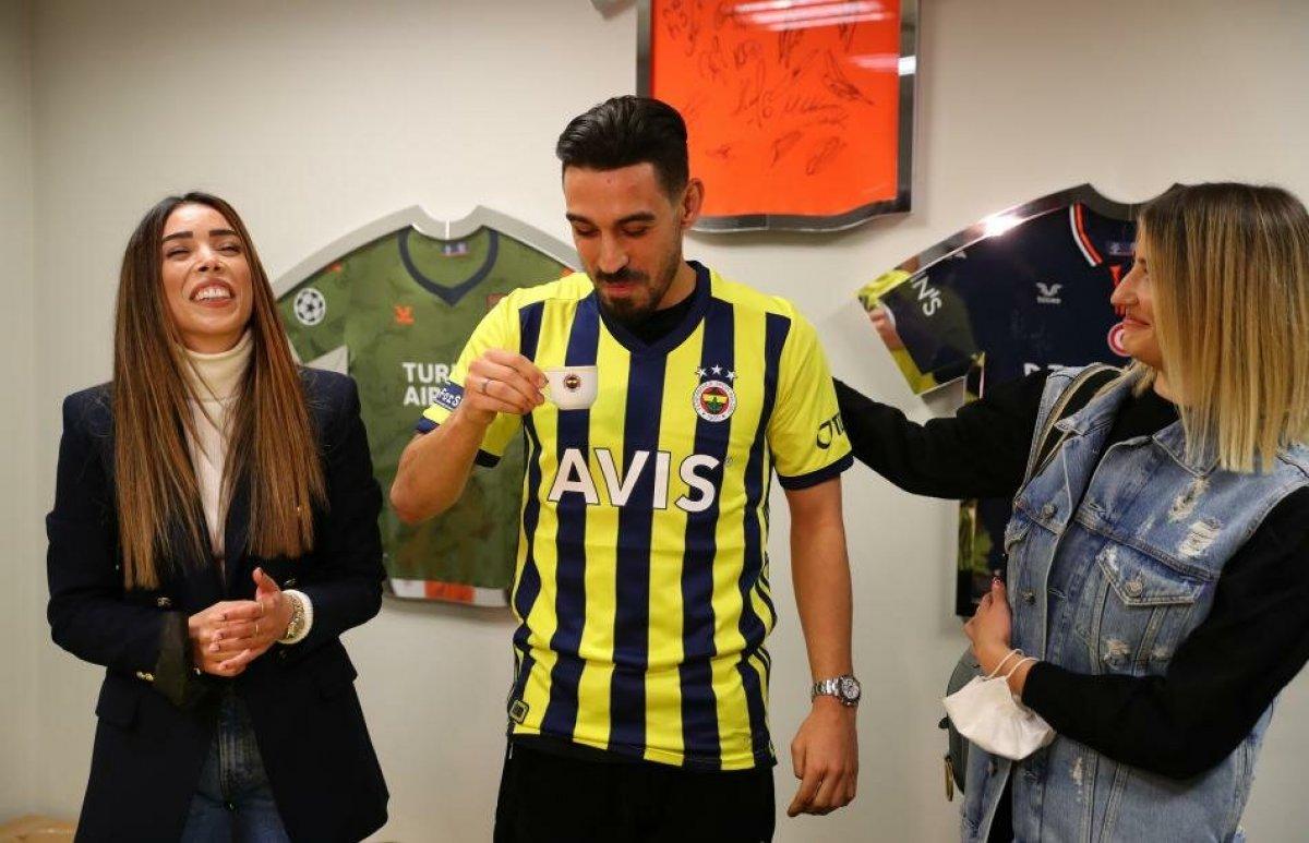 İrfan Can Kahveci: Fenerbahçe'den Avrupa'ya gitmek istiyorum