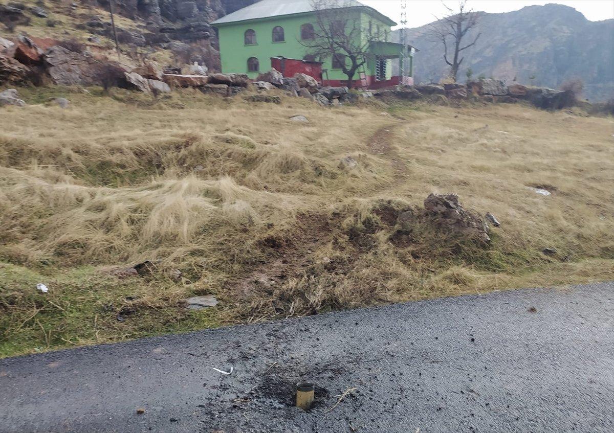 Çukurca'daki askeri birliğe roketli taciz ateşi
