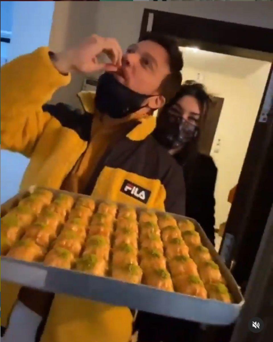 Sinan Akçıl ile Burcu Kıratlı 22 Şubat'ta evleniyor