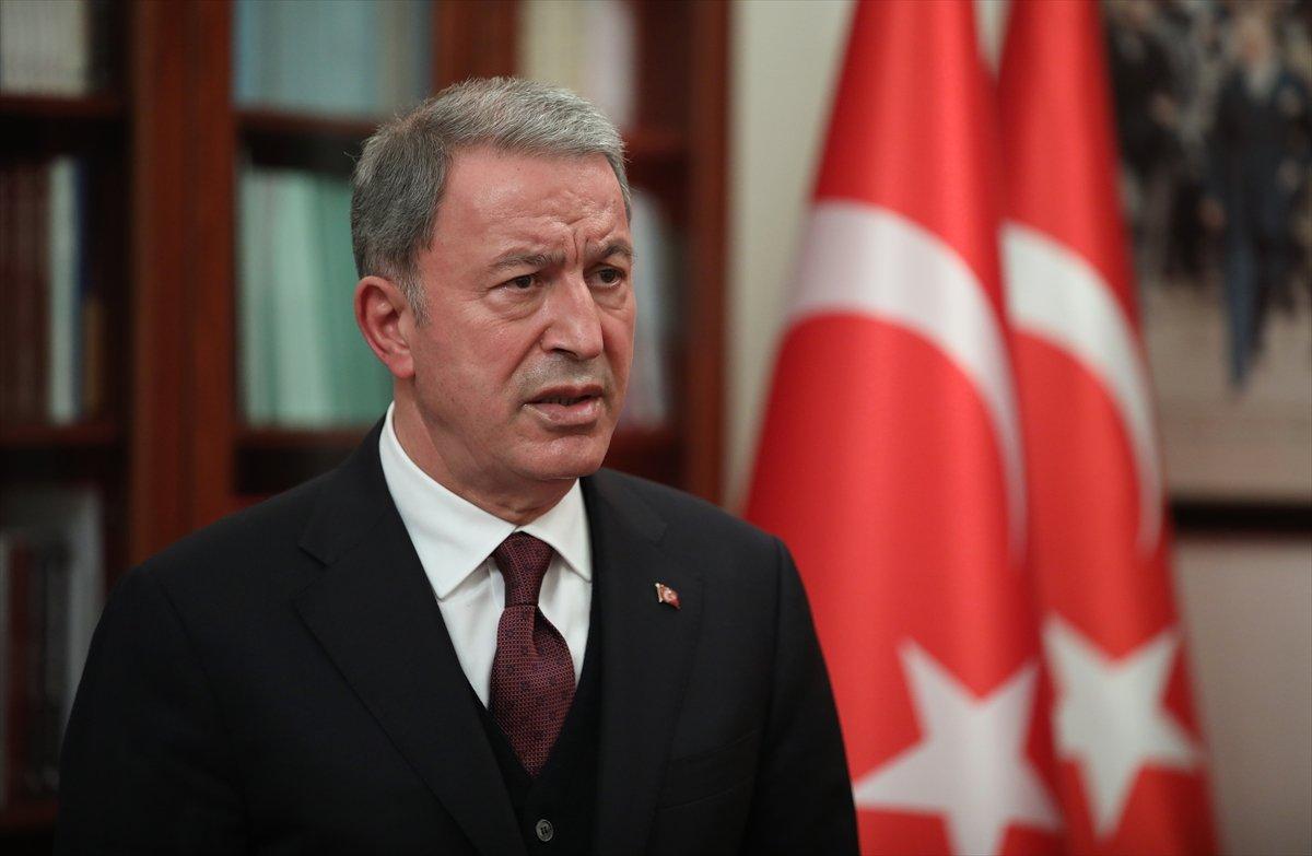 Hulusi Akar: PKK'lıların bölgedeki inleri başlarına yıkıldı