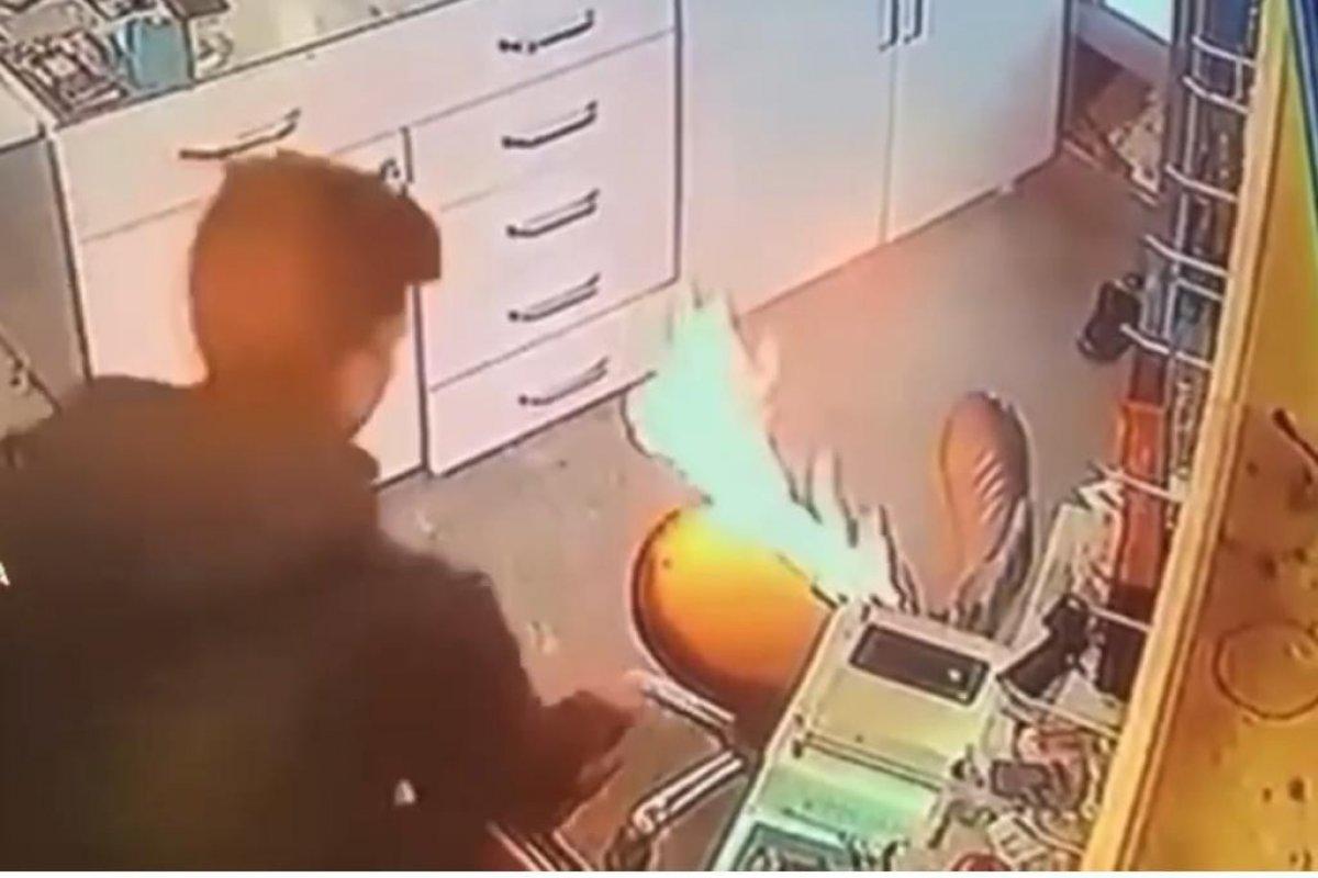 Batman’da telefon alev aldı, zor kurtuldu