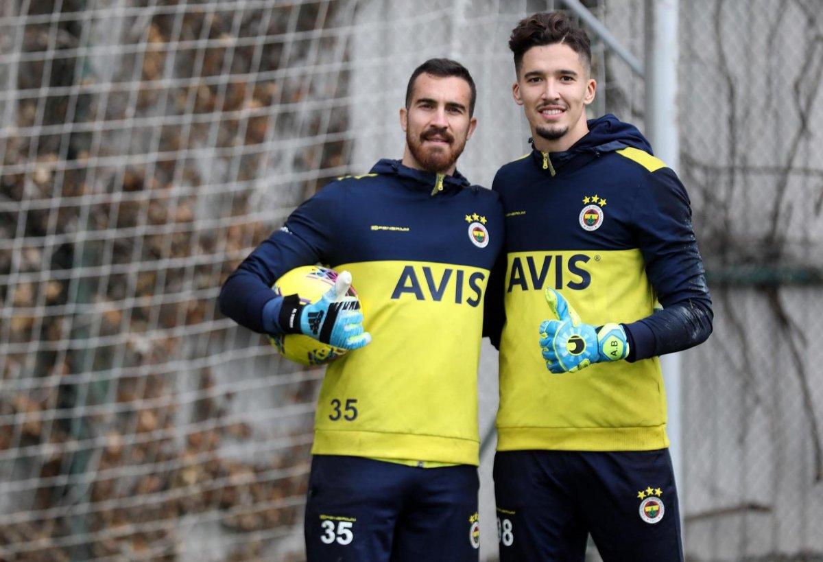 Fenerbahçe'de Harun Tekin'in bileti kesildi