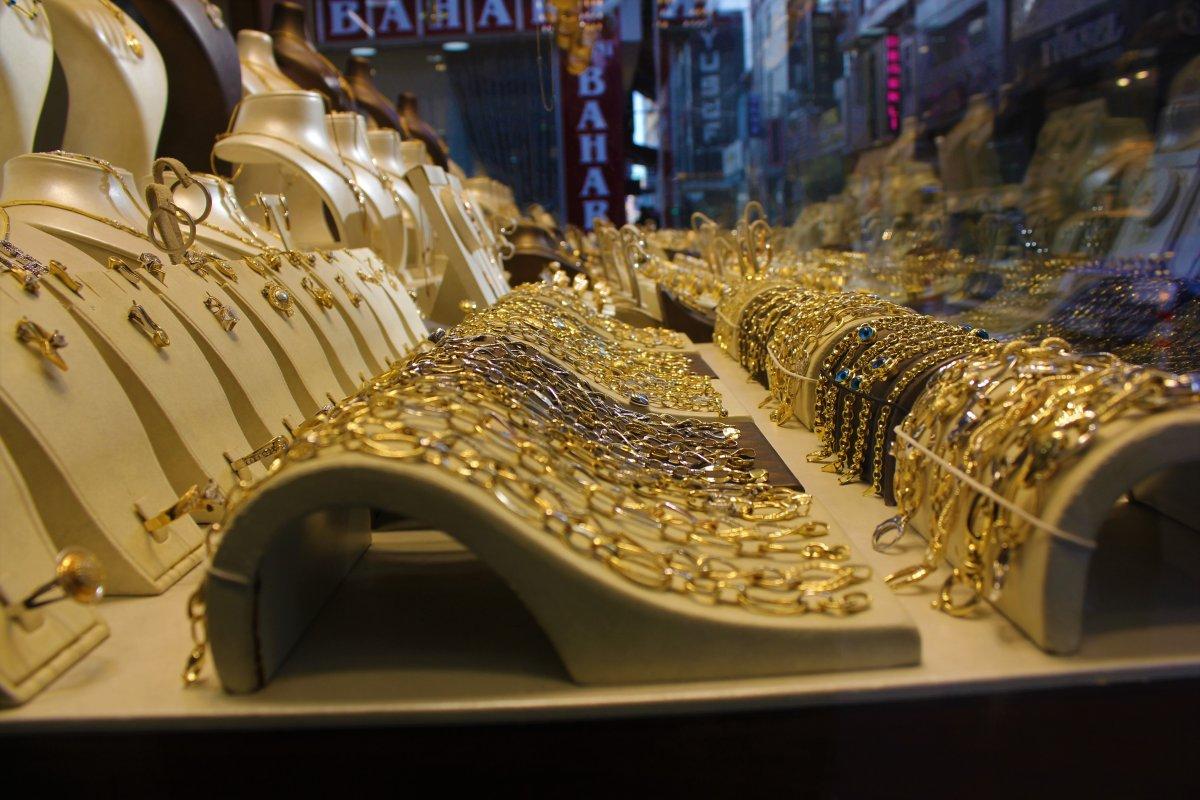 Kuyumcular vatandaşı uyarıyor