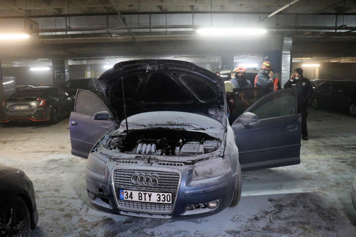 Sakarya'da kapalı otoparkta yangın çıktı