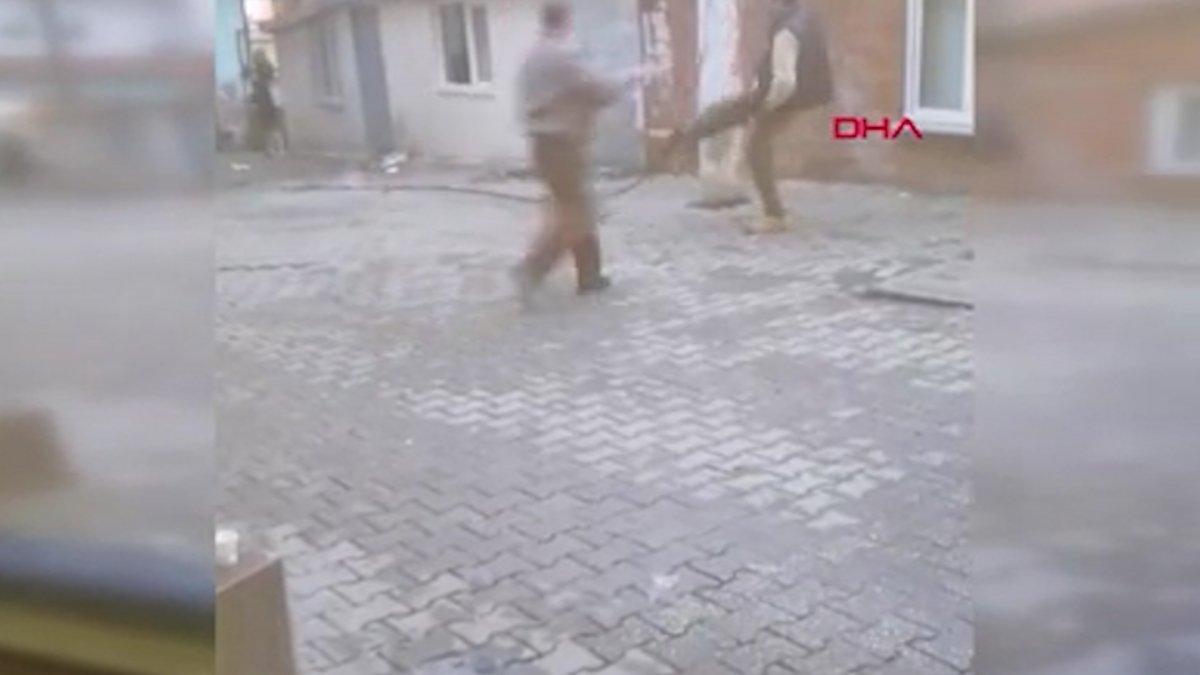 Tekirdağ'da yanan elektrik teline tekme attı