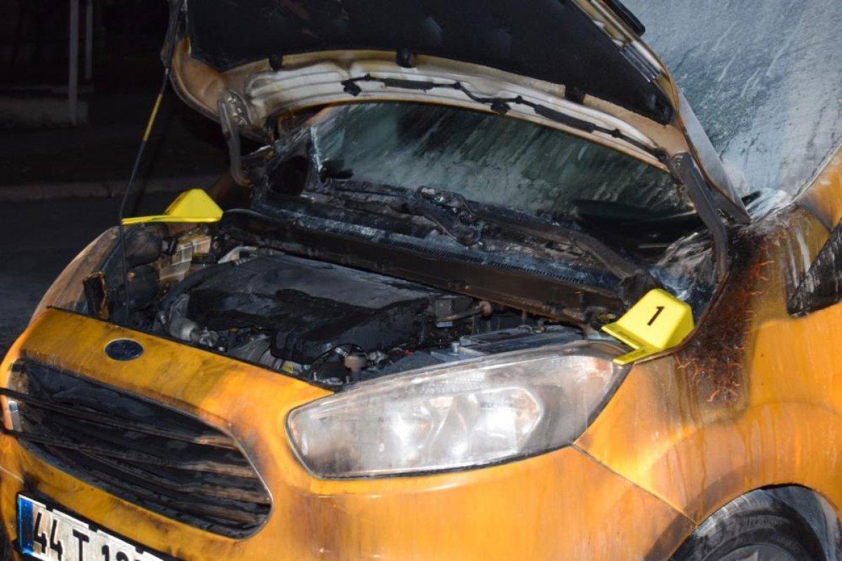 Malatya'da bir kişi, tartıştığı şahsın aracını kundakladı