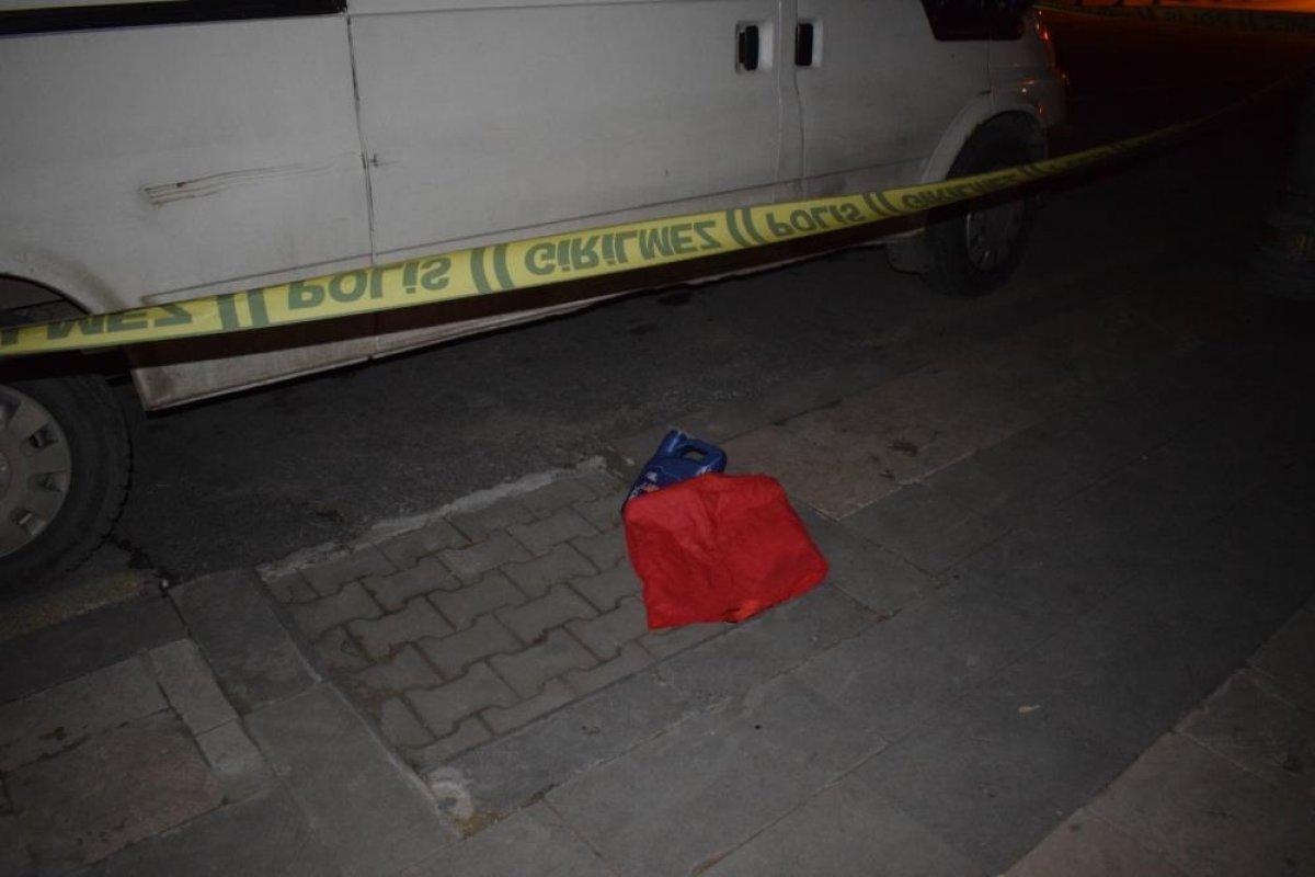 Malatya'da bir kişi, tartıştığı şahsın aracını kundakladı