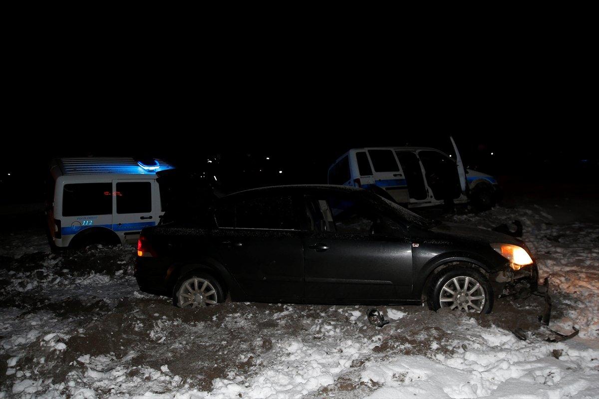 Kayseri'de kısıtlamayı delen 3 kişi, 40 kilometrelik kovalamacada yakalandı