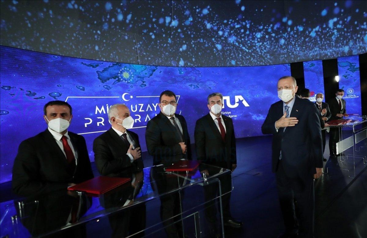 TUA Başkanı Serdar Yıldırım'dan, Azerbaycan ile uzayda iş birliği sinyali